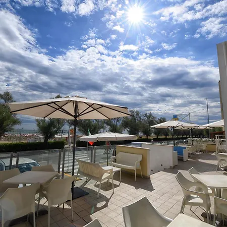 Hotell Ancore 3*